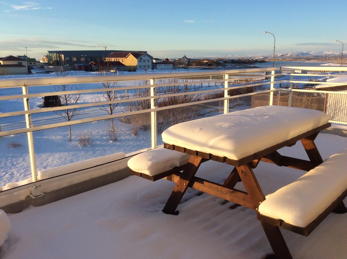 Kvoeldstjarnan Gistiheimili Hotel Stokkseyri Exterior foto
